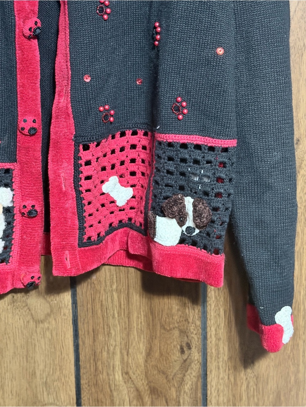 berek Black & Red Dog Motif Cardigan Sweater - Picture 5 of 10